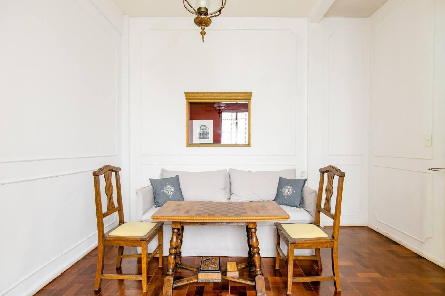 A Friendly Room In The Heart Of Recoleta -In Shared Apartment- - Buenos Aires — Photos 2